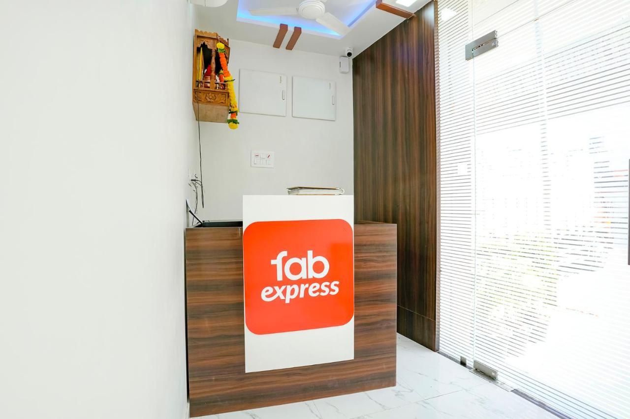 Fabexpress Bhau Residency - Nr Mumbai International Airport Hotel ภายนอก รูปภาพ